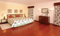 dona filipa aparthotel